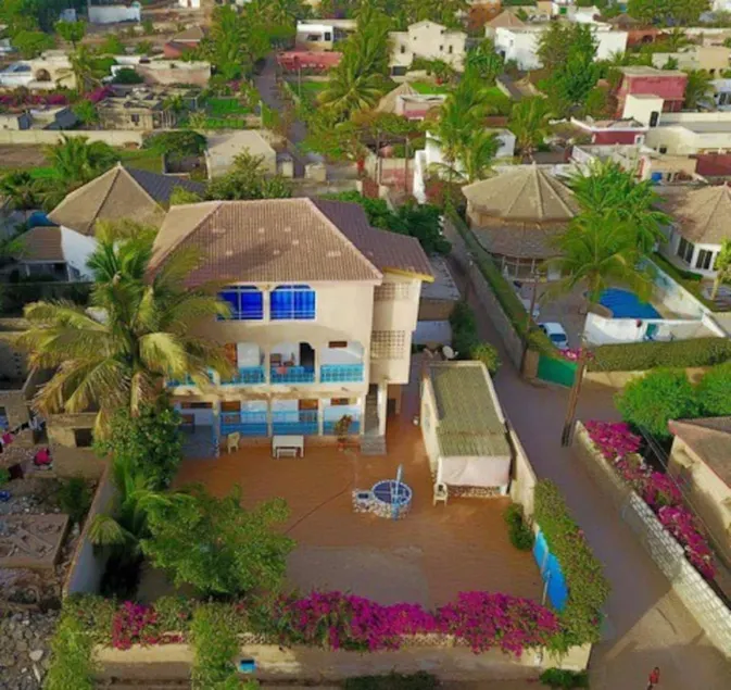 Saly, 150 m walk to the beach, beautiful apartment - Image 1