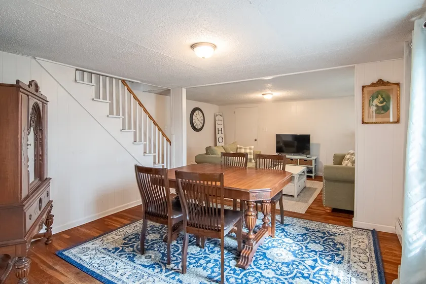 2 bedroom cozy cottage - Image 1