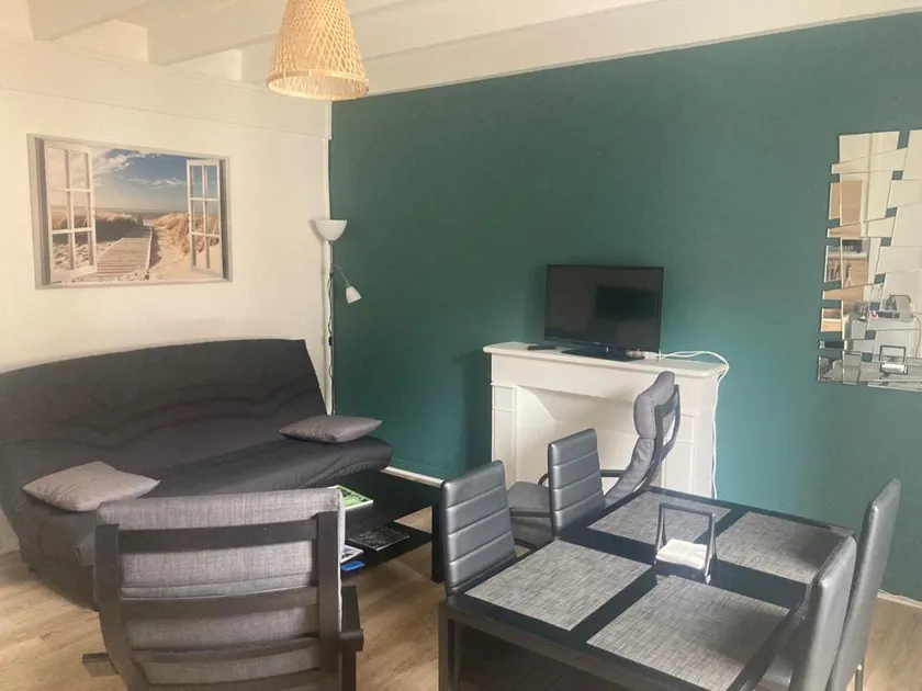 Caméros 2-room apartment + bathroom, 5 km from the beach - Image 1
