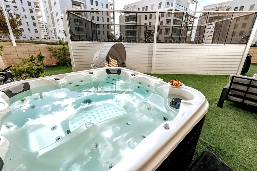 Sol Achziv - Beach Suite - Image 1
