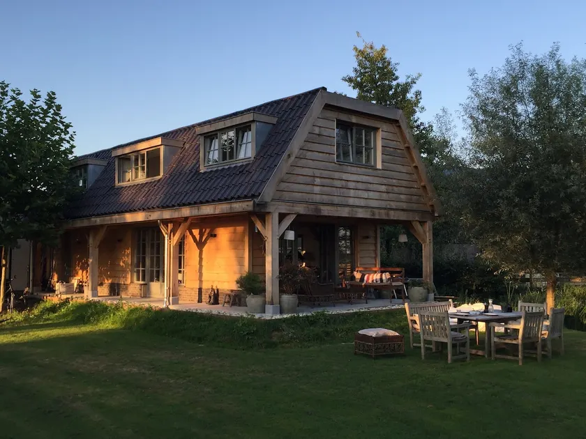 Charming lodge in rural area, 5 km to Amsterdam - Image 1