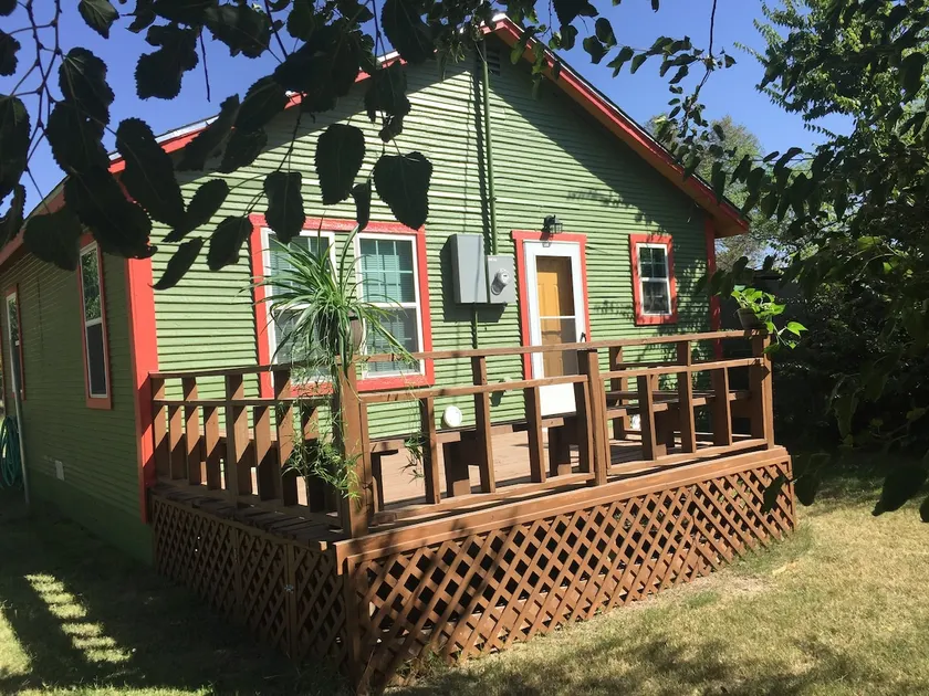Cozy 2 bedroom German Cottage. - Image 1