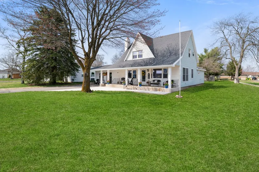280 GRANDVIEW BOULEVARD - Image 1