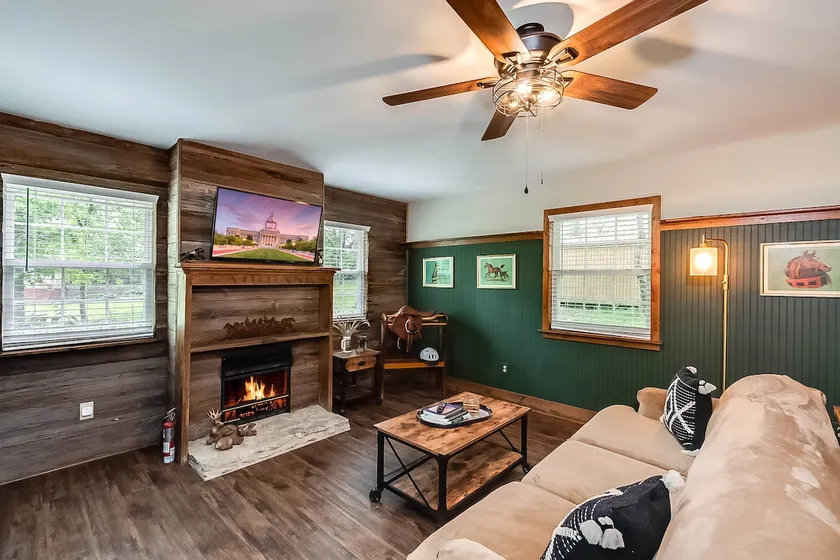 Cottage of Eden. Bourbon Trail Stay in Shelby Co. - Image 1