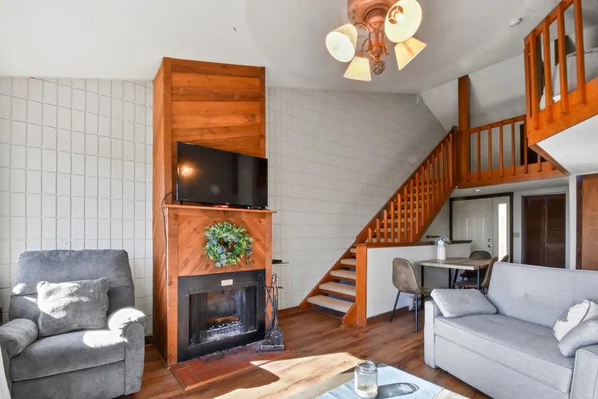 Sleepy Bear Chalet - Image 1