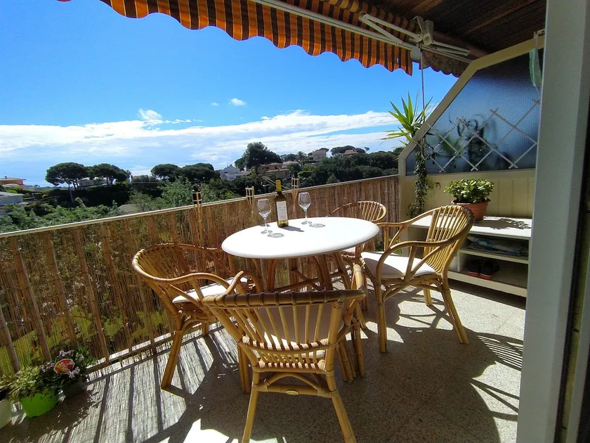 Remo Apartment - Views, Terrace & Pool - Image 1