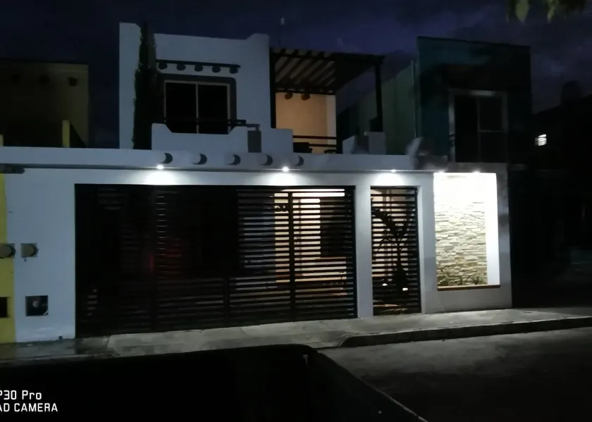 3 bedroom house with pool and terrace 24/7 surveillance - Image 1