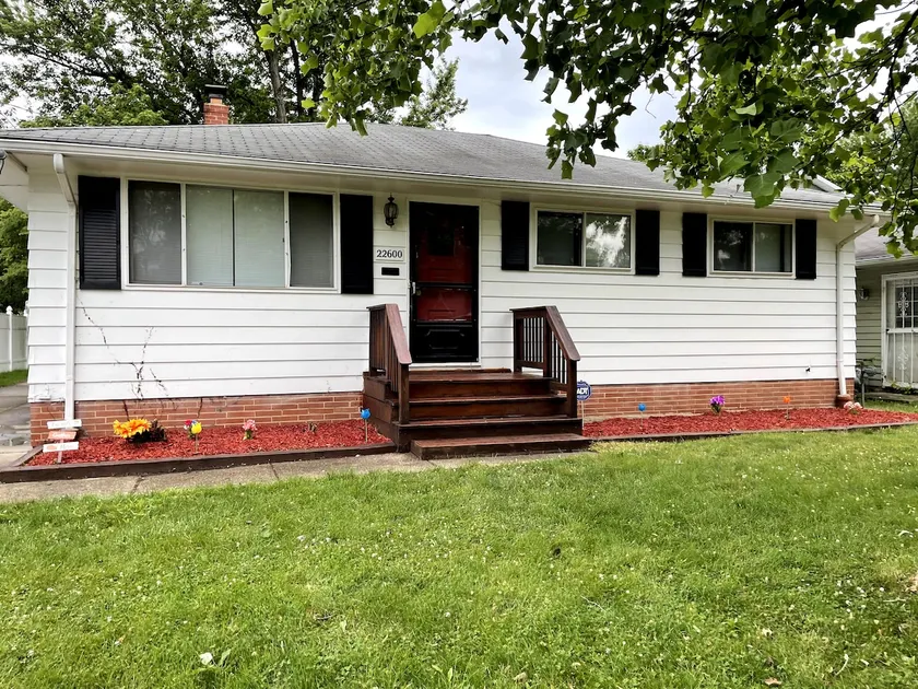 Spacious & Amazing Entire Home 3 bed 2 bath - Image 1