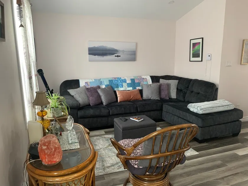 Cheerful 2 Bedroom/ 2 bathroom. - Image 1