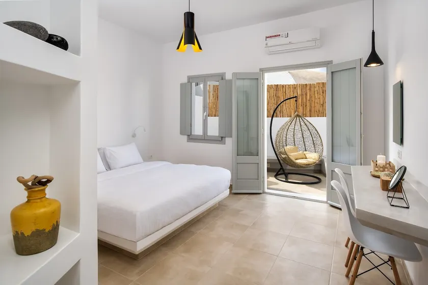 Astivi Santorini Apartments - Image 1