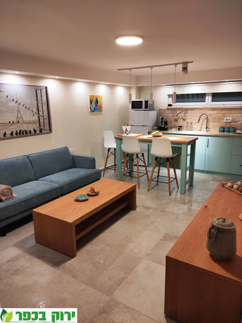 Green in the village - a luxurious and decorated B&B with a Jacuzzi - Image 1
