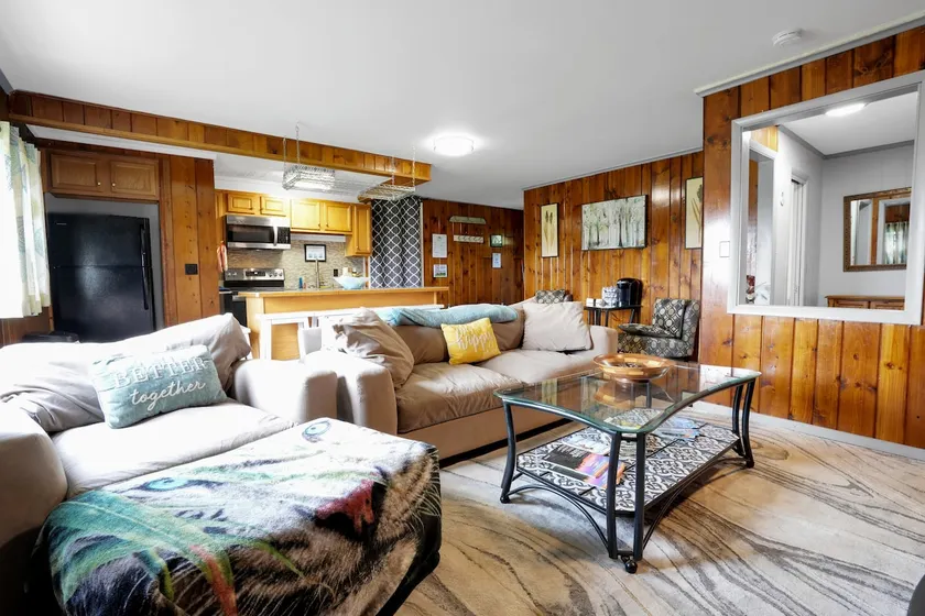Mountaintop Hideaway ~ Piece of Paradise - Apt - Image 1