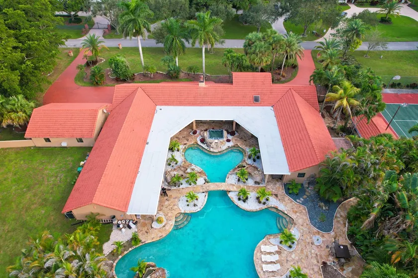 Private Resort in beautiful Fort Lauderdale. - Image 1