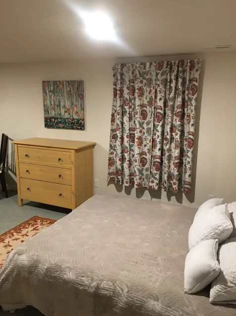 Studio Apartment - Image 1