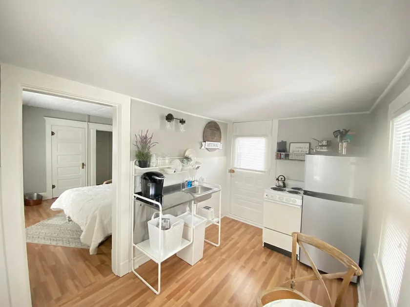 New Cozy Uptown Studio Near Zoo, COSI, Otterbein - Image 1