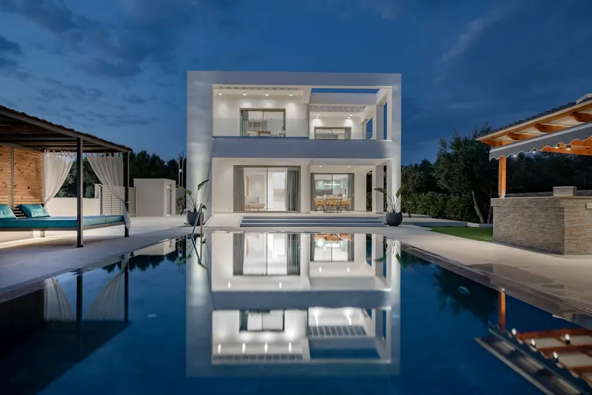 Antonia Villa - Luxurious Serenity with Private Pool, by ZanteWize - Image 1
