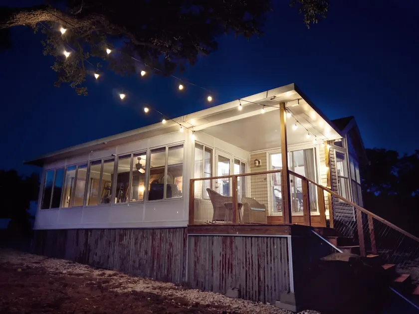 Cozy Riverfront Cottage w/Views • Pickleball Court - Image 1