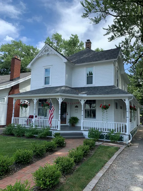 Erie Street Farmhouse - Image 1