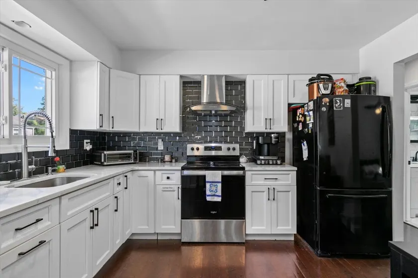 Full home 4 min from beach pet friendly - Image 1