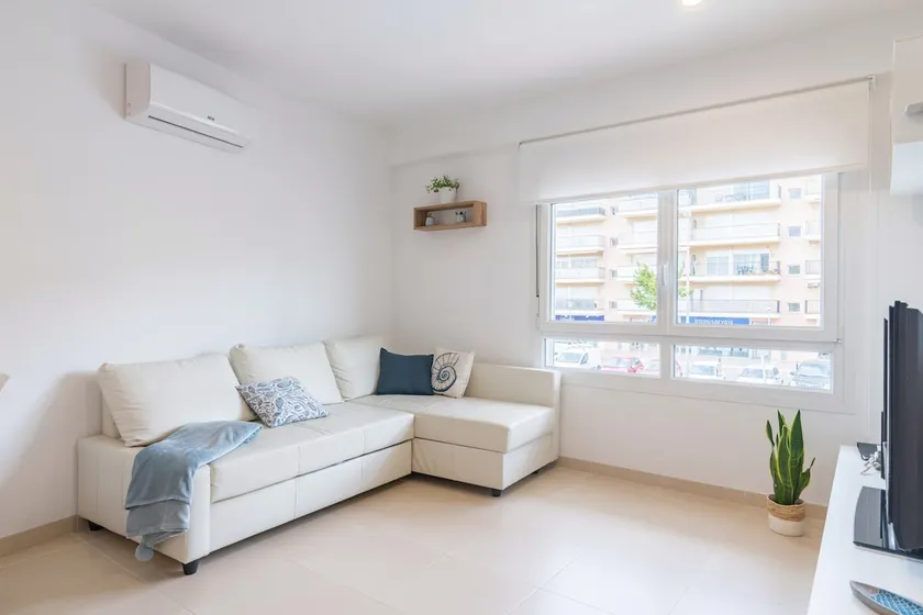 Apartment in St. Antoni, ideal for families - Image 1