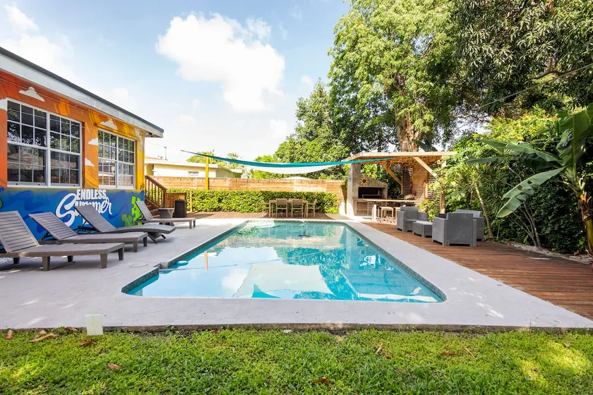 Endless Summer Pool House (heated pool) - Image 1