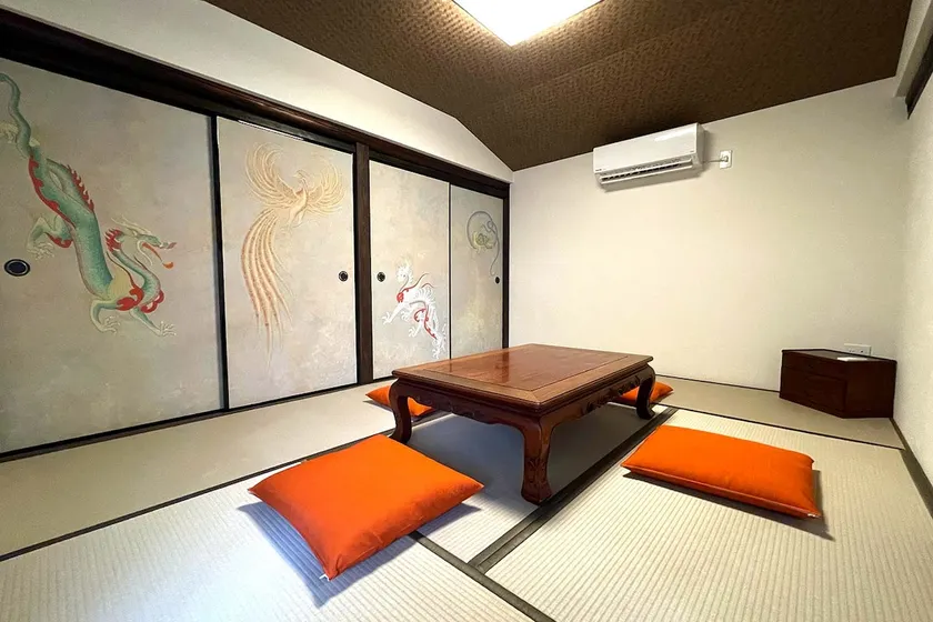 【奈良・明日香村の小さな一軒家で日本画を堪能】Asuka no yado -明日香の宿- - Image 1