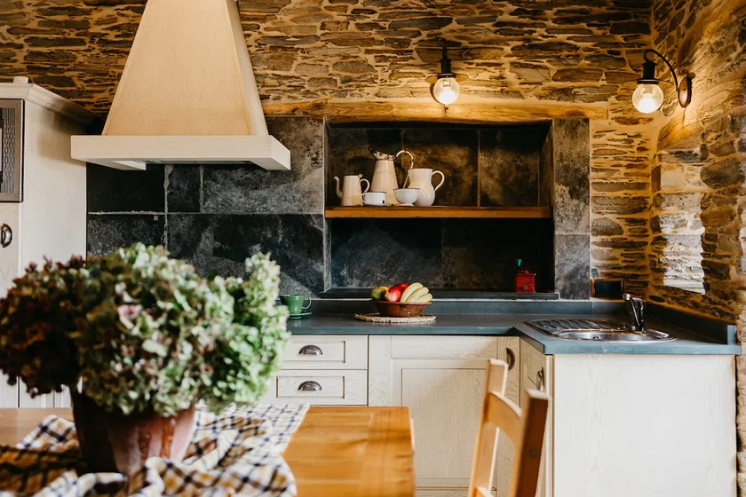 House for 4 people, in Samos, Camino de Santiago - Image 1