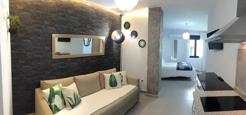 Villaserali2 Beautiful Loft + Free Parking WIFI - Image 1