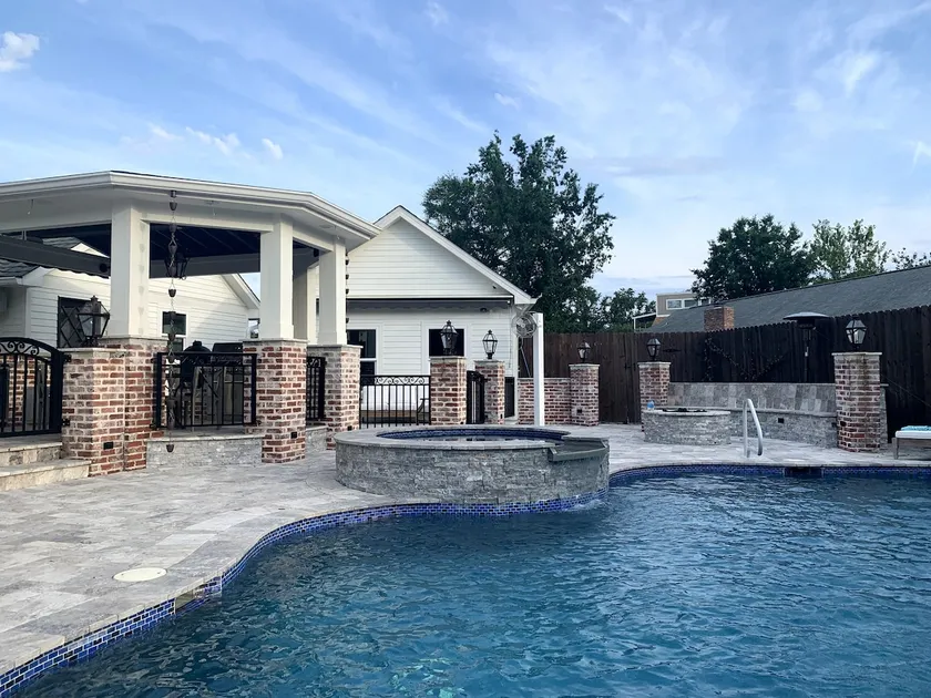 Large, kid-friendly home with pool and fenced yard - Image 1