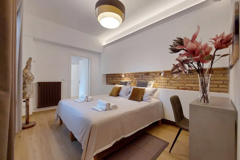 Aventino Contemporary Apartment - Image 1