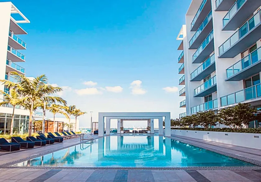 Sleek Condo in Miami Design District 2BR 2BA - Image 1