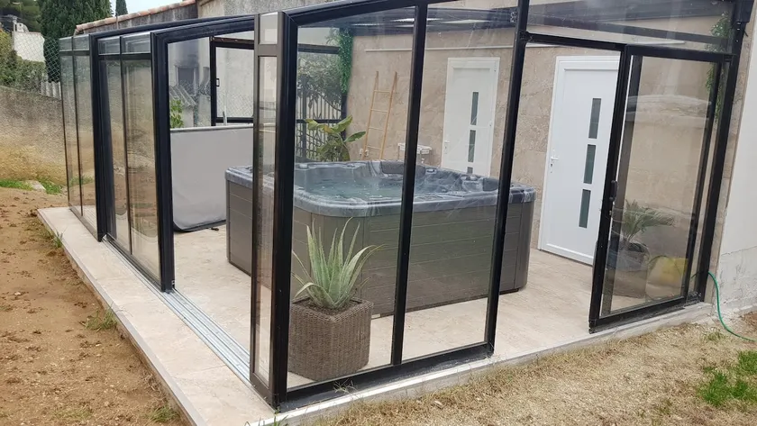 Jacuzzi and Non-Smoking Studio (4 people), quiet. - Image 1