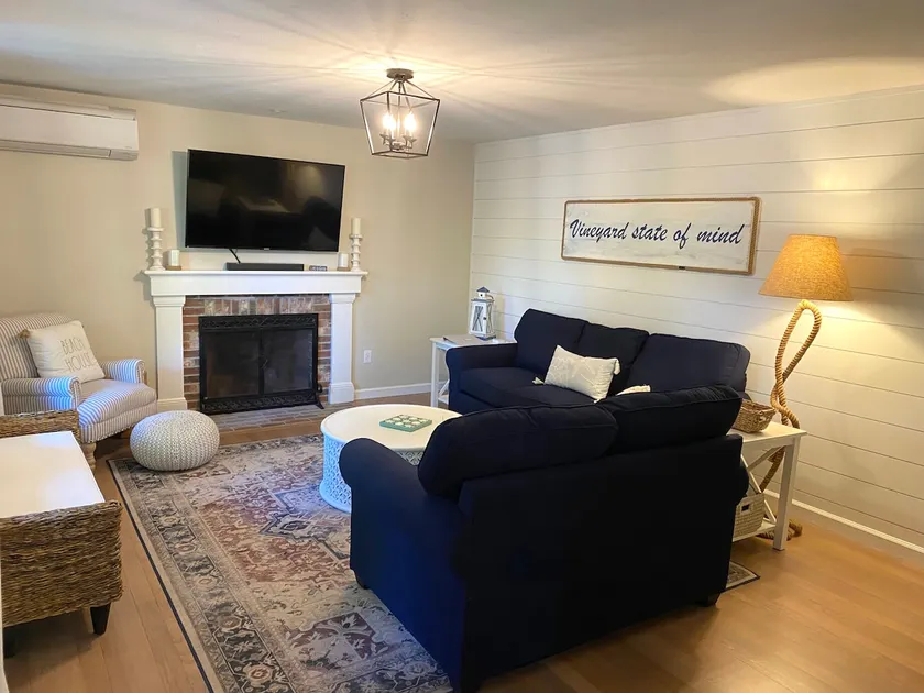 NEW! Renovated Family-Friendly Vineyard Haven Home, Close to town! - Image 1