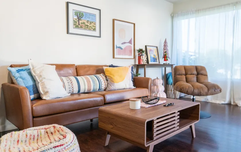 Contemporary Cozy 3B Home in Azusa - Image 1