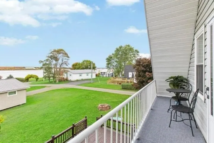 Bright 3 Bedroom Water View Cocagne Getaway - Image 1
