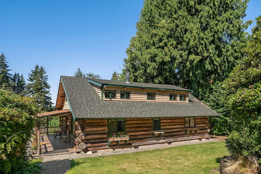 Valley View Cabin in Bothell, WA - Image 1