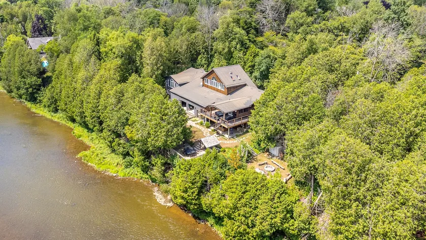 Luxury Oasis!! Heated Pool☆Sauna ☆Hot tub☆4Patios - Image 1