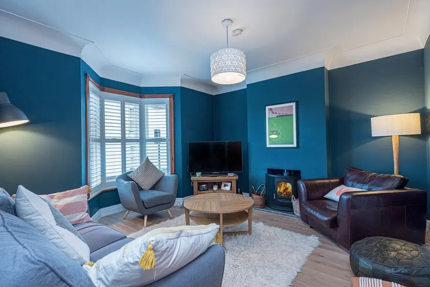 Beautiful Redbrick Home in Ruthin Centre & Parking - Image 1