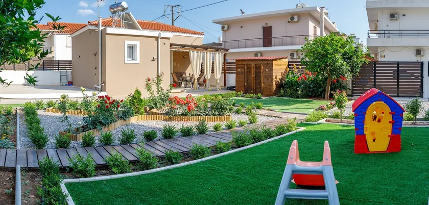 Garden house - Image 1