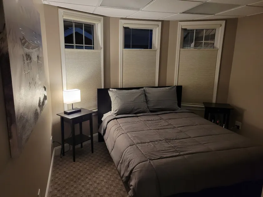Unit 2 Plymouth 1 bedroom ideal for Corporate stays. - Image 1