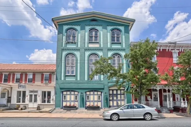 Historic Firehouse ”The Loft Suite” - Image 1