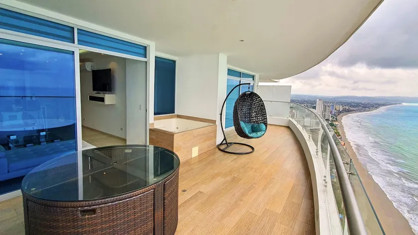 Apartment 26 Grand Diamond Beach, Jacuzzi. Luxurious, Wifi. - Image 1