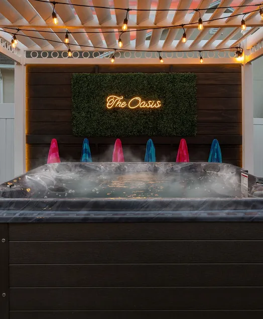 Fun & Spacious Family Oasis + Hot Tub + Ping-Pong - Image 1