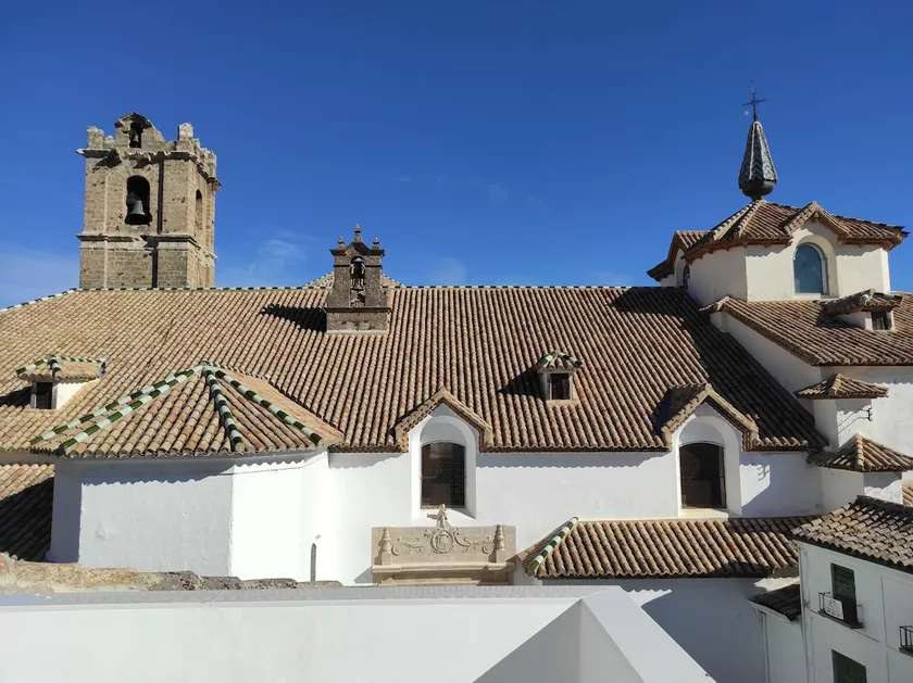Plaza Santa Ana. Apartment in a unique area 1 - Image 1