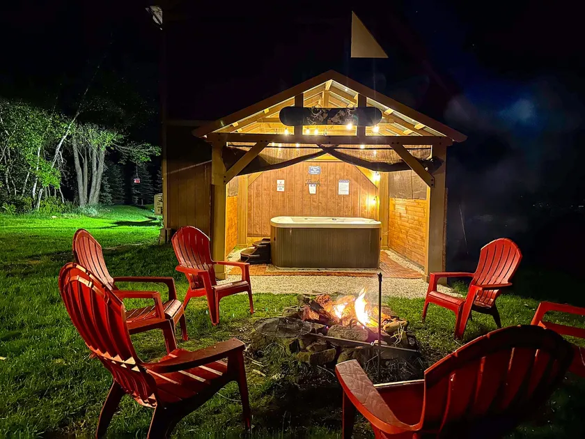 Pocono Hills Retreat- Hot Tub- Family Getaway - Image 1