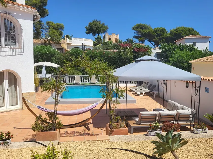 CASA SERENITA charming villa with swimming pool - Image 1