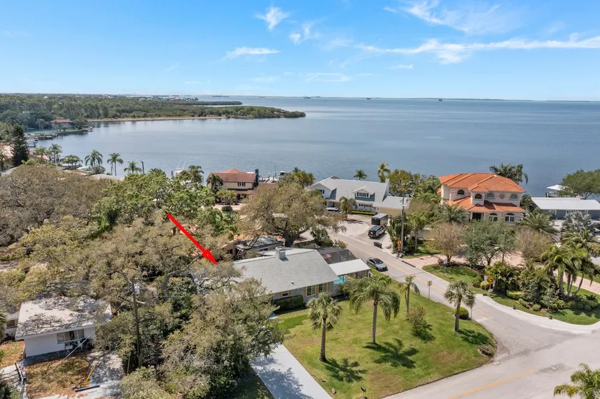 Quiet Oceanside Getaway excellent for families with children- Palm Harbor, FL - Image 1