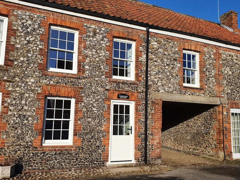 3 Bedroom Cottage located in historic Castle Acre. - Image 1