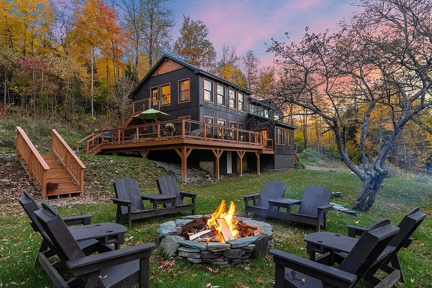 Ski, Raft & Relax | Lodge w/ Pool Table & Fire Pit - Image 1