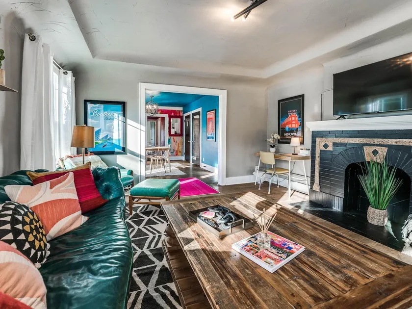 Cool Bungalow near the Plaza, Paseo, & Fairgrounds - Image 1
